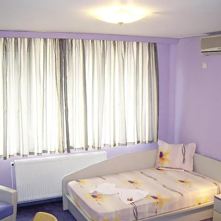 Family Hotel Mania Stara Zagora Exterior photo